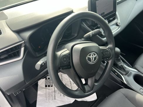 Used 2026 Toyota Corolla LE FWD image 18