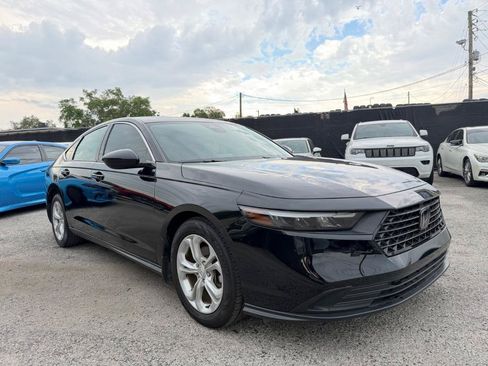Used 2023 Honda Accord LX image 3