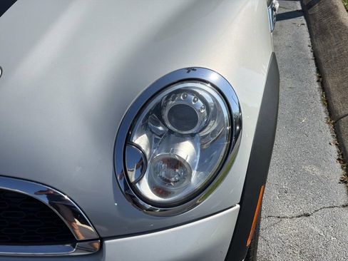 Used 2011 MINI Cooper S FWD image 6