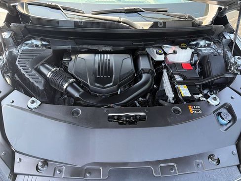 Certified 2025 Buick Enclave Preferred FWD image 28