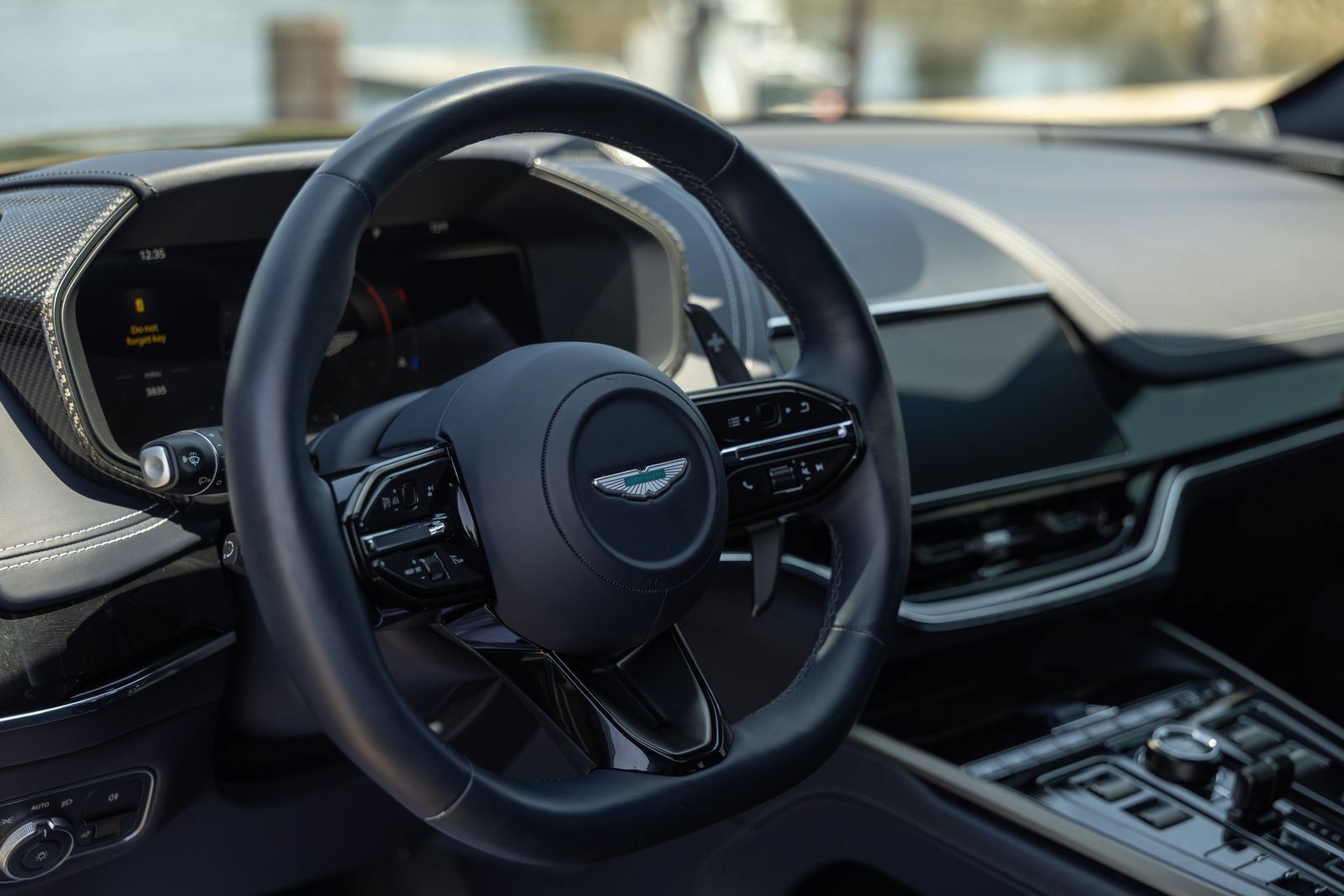 Used 2025 Aston Martin DBX 707 AWD/4WD image 13