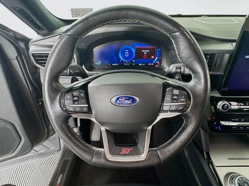 Used 2022 Ford Explorer ST w/ Equipment Group 401A AWD/4WD image 13