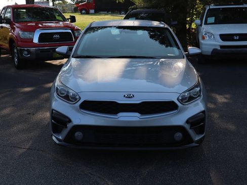 Used 2021 Kia Forte LXS FWD image 2