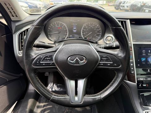 Used 2018 INFINITI Q50 Luxe w/ Essential Package (3.0T Luxe) AWD/4WD image 30