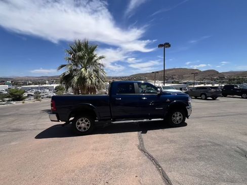 Used 2021 RAM 2500 Laramie AWD/4WD image 5