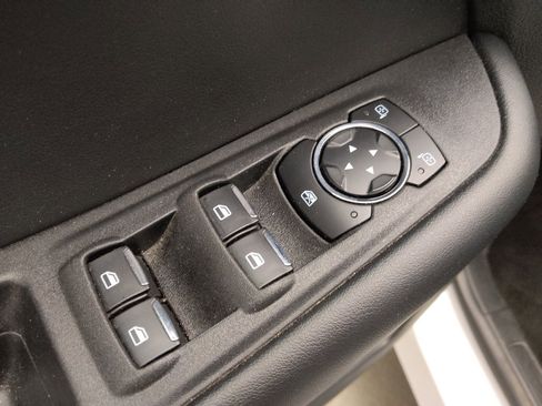 Used 2024 Ford Edge SEL image 27