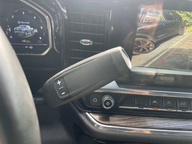 Used 2023 Chevrolet Silverado 1500 LT AWD/4WD image 38