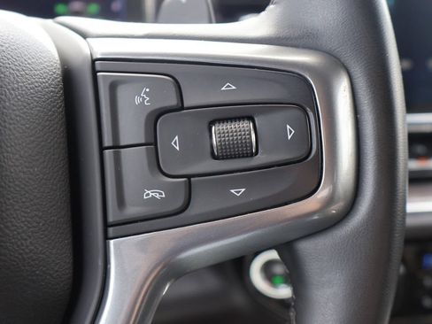 Used 2023 Chevrolet Silverado 1500 LTZ AWD/4WD image 41