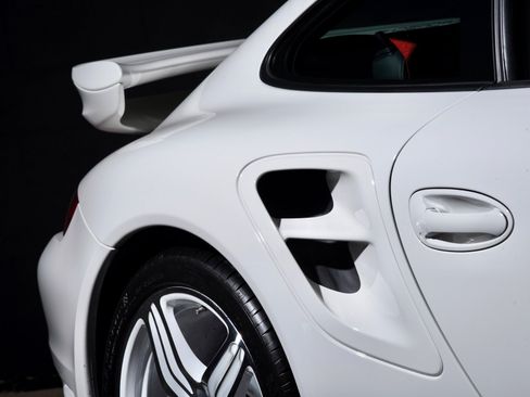 Used 2009 Porsche 911 Turbo AWD/4WD image 10