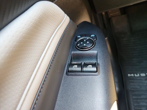 Used 2024 Ford Mustang GT Premium RWD image 18