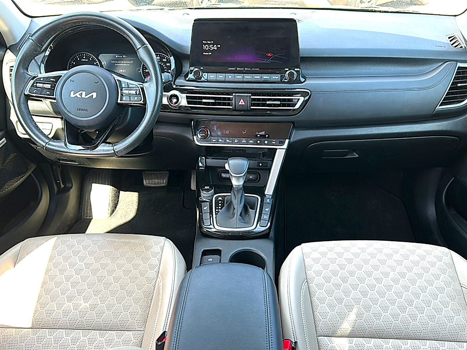 Used 2023 Kia Seltos SX AWD/4WD image 20