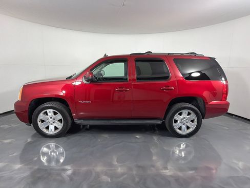 Used 2013 GMC Yukon SLE w/ Convenience Package AWD/4WD image 8