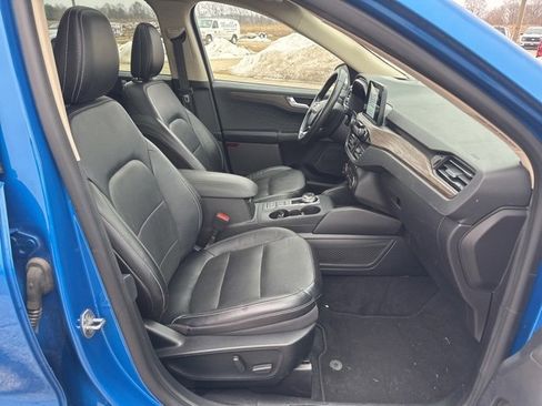 Used 2020 Ford Escape Titanium w/ Titanium Premium Package 2.0 image 14