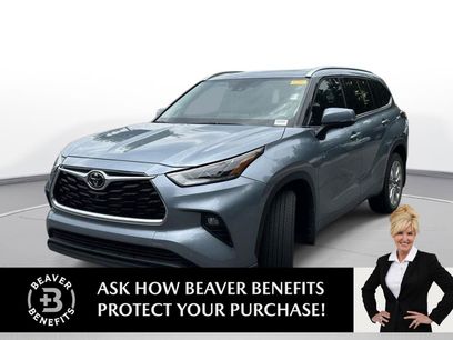 Used 2023 Toyota Highlander Limited