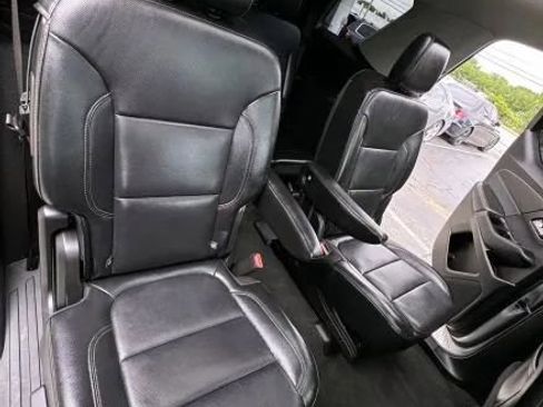 Used 2018 Chevrolet Traverse Premier w/ Redline Edition FWD image 24