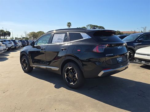 New 2026 Kia Sportage EX image 6