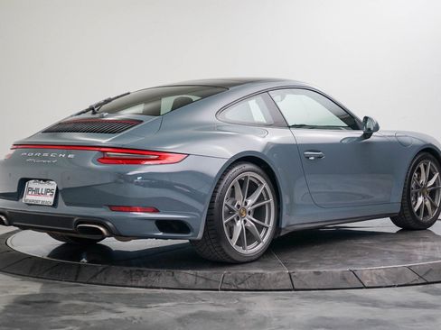 Used 2018 Porsche 911 Carrera 4 image 5