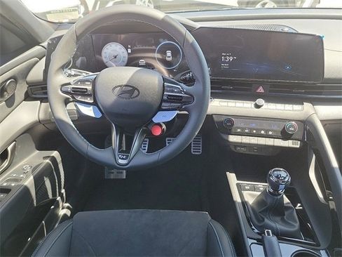 New 2025 Hyundai Elantra N image 7