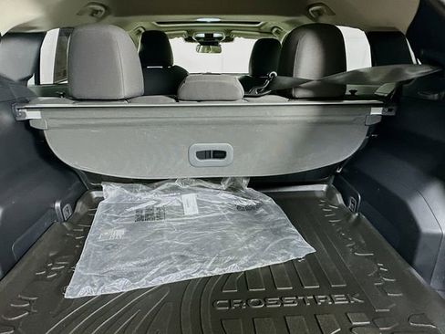 Used 2024 Subaru Crosstrek 2.0i Premium image 25