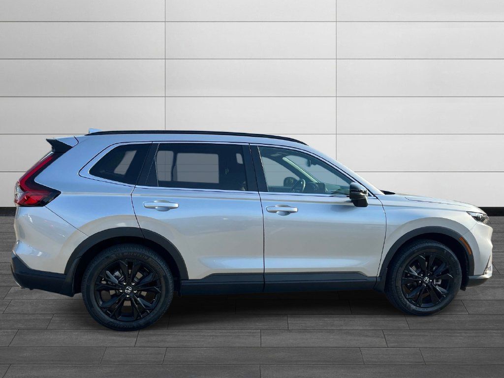 Used 2025 Honda CR-V Sport Touring image 6