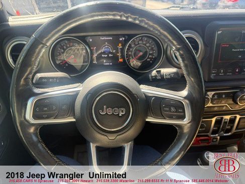 Used 2018 Jeep Wrangler Unlimited Rubicon w/ Dual Top Group AWD/4WD image 14