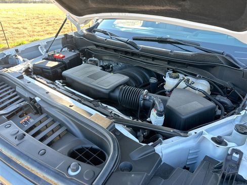 Used 2025 Chevrolet Silverado 1500 ZR2 w/ Technology Package AWD/4WD image 26