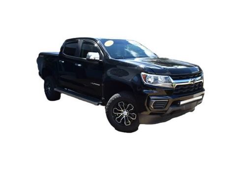 Used 2022 Chevrolet Colorado LT w/ Chrome Appearance Package AWD/4WD image 2