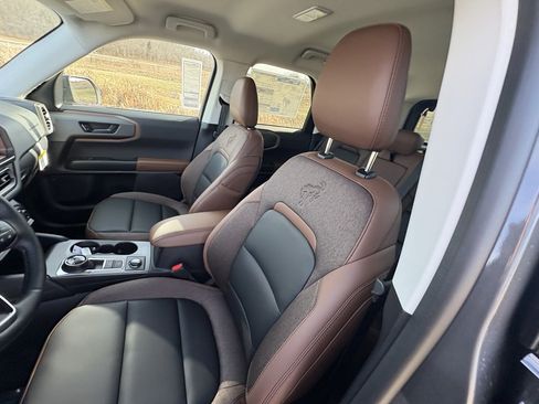 New 2025 Ford Bronco Sport Outer Banks w/ Outer Banks Tech Package+ image 33