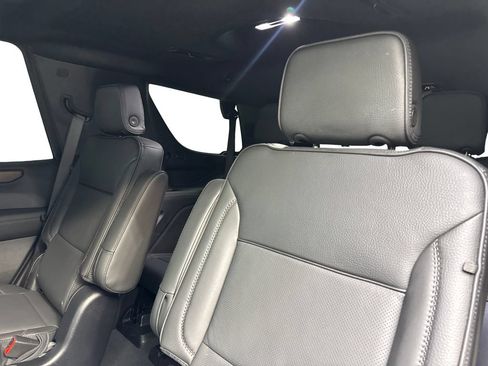 Used 2026 GMC Yukon Denali w/ Denali Reserve Package RWD image 35