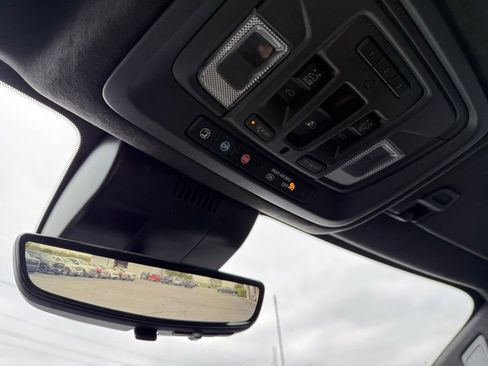 Used 2024 GMC Sierra 2500 AT4X AWD/4WD image 14