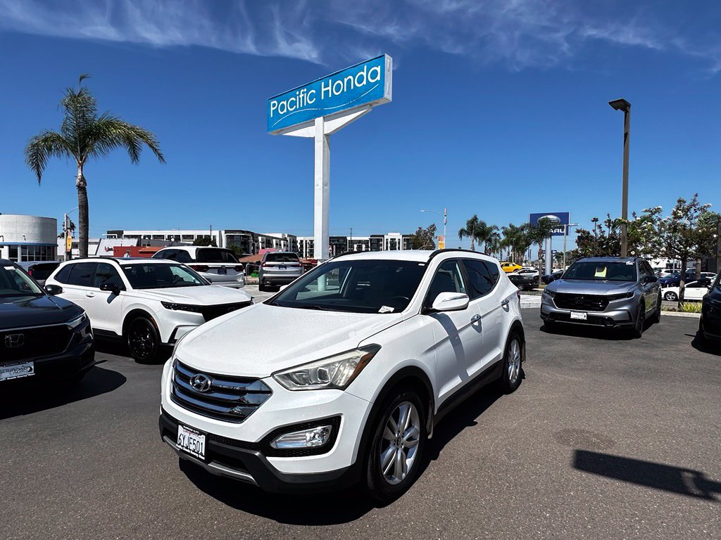 Used 2013 Hyundai Santa Fe Sport 2.0T FWD image 2