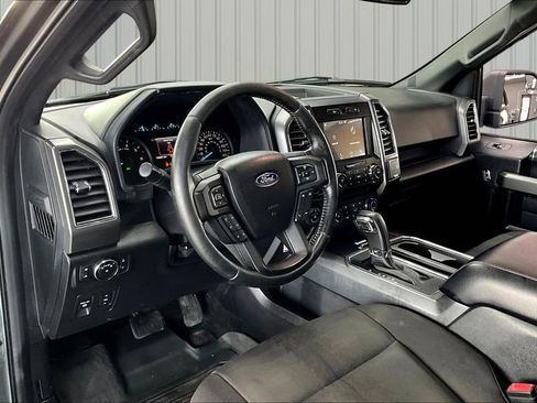 Used 2018 Ford F150 XLT w/ Equipment Group 302A Luxury image 17