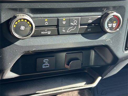 Used 2023 Ford F150 XLT w/ Trailer Tow Package image 28