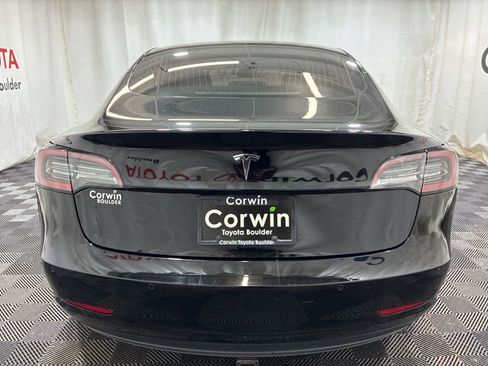 Used 2019 Tesla Model 3 Mid Range RWD image 7