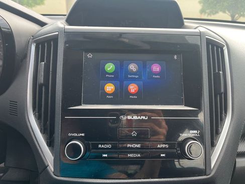 Used 2019 Subaru Impreza 2.0i AWD/4WD image 18