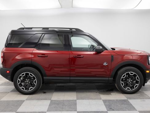 New 2025 Ford Bronco Sport Outer Banks image 11