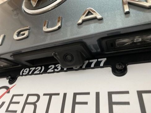 Used 2022 Volkswagen Tiguan SE image 94