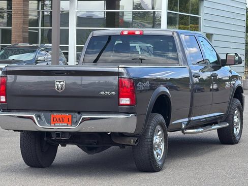 Used 2018 RAM 2500 Tradesman w/ Chrome Appearance Group AWD/4WD image 5