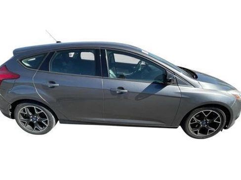 Used 2013 Ford Focus SE FWD image 7