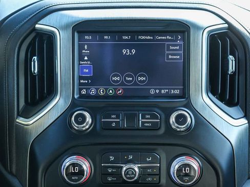 Used 2022 GMC Sierra 3500 Denali w/ Denali Ultimate Package image 24