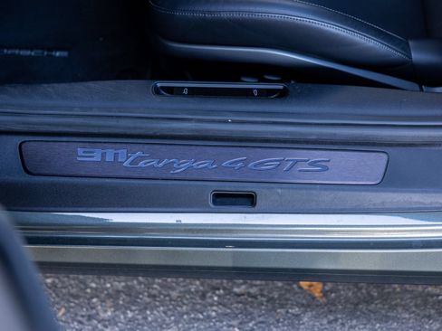 Certified 2024 Porsche 911 Targa 4 GTS AWD/4WD image 28
