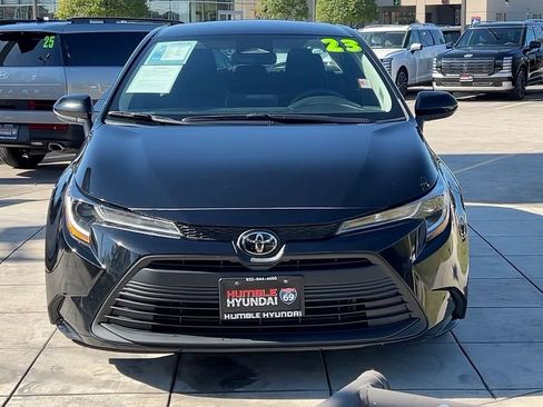 Used 2023 Toyota Corolla LE image 9