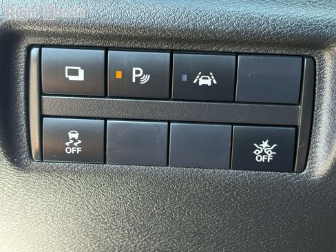 Used 2025 Nissan Versa S w/ Trunk Package FWD image 24