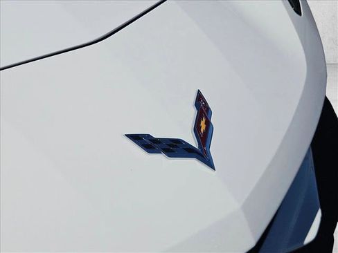 Used 2019 Chevrolet Corvette Grand Sport w/ Grand Sport Heritage Package RWD image 25