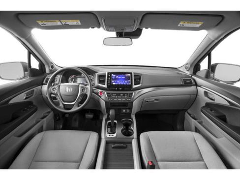 Used 2018 Honda Pilot EX image 8