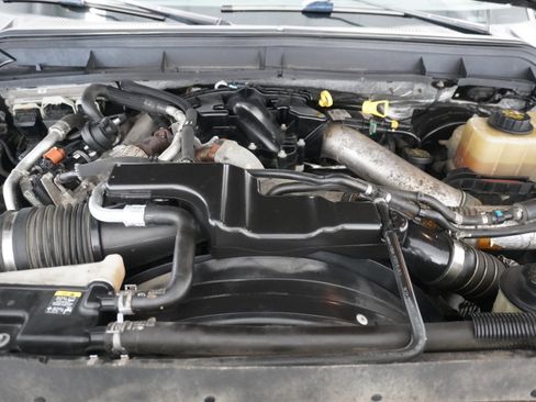 Used 2012 Ford F250 XLT w/ XLT Interior Pkg image 21