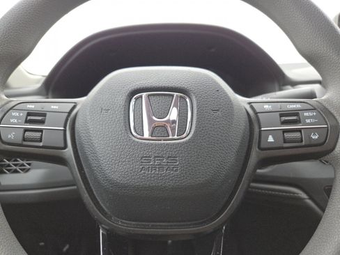 Used 2023 Honda Accord EX image 27
