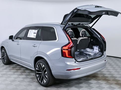 New 2026 Volvo XC90 T8 Plus w/ Protection Package AWD/4WD image 35