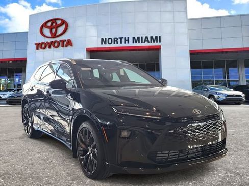 New 2026 Toyota Crown Signia Limited image 1