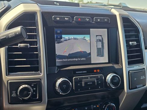 Used 2020 Ford F350 Lariat AWD/4WD image 23